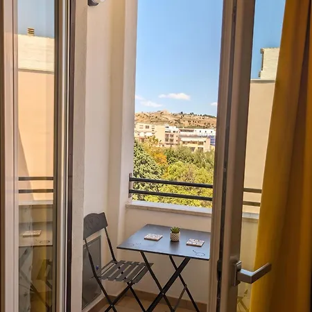 Stramontel Castle *